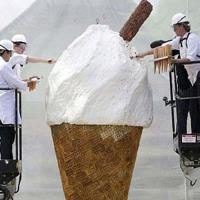 بزرگ ترین بستنی قیفی دنیا